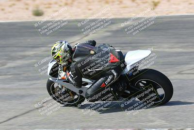 media/Oct-15-2022-TrackXperience (Sat) [[8f70b8b0be]]/Group 2/session 4 turn 1/